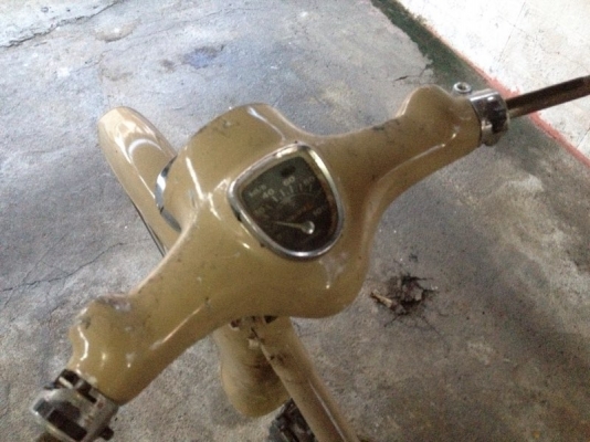 ขายซากc70 ยกคัน มีสำเนาเล่มให้ ราคา4500บาท โทร0924462525โส กทม ขายซากc70 ยกคัน มีสำเนาเล่มให้ ราคา4500บาท โทร0924462525โส กทม