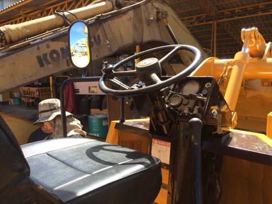 ขาย komatsu wa70-1