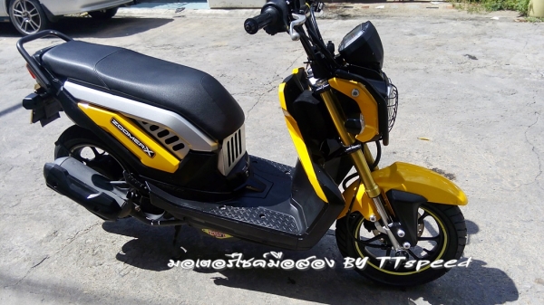 ขาย Zoomer-x รถบ้านปี 56 แต่งนิดหน่อย ราคาถูกมาก