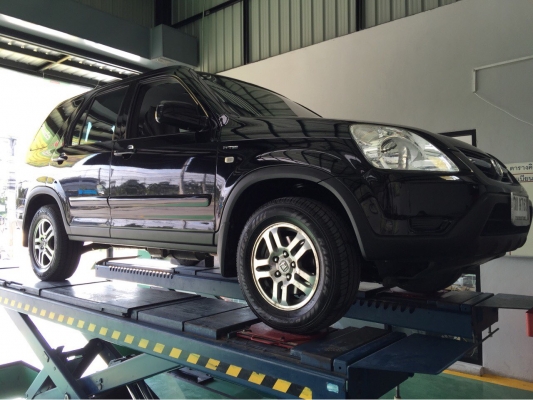 Honda CRV ตัวท็อป ปี02  รถดี สีสวย สภาพเต็ม100  ไม่ดมแก็ส  ได้ไปคุ้ม..ดูรายละเอียดด้านใน