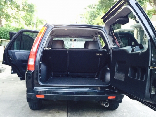 Honda CRV ตัวท็อป ปี02  รถดี สีสวย สภาพเต็ม100  ไม่ดมแก็ส  ได้ไปคุ้ม..ดูรายละเอียดด้านใน