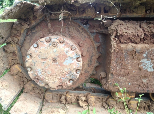 ขายด่วน แม็คโคร KOMATSU PC120-2สภาพพร้อมใช้งาน เครื่องปั้มดีเยี่ยม ปั้มเปลี่ยนใหม่ โซ่ใหม่2ข้าง เอวแน่น เก็บรายละเอียดทั้งคัน พร้อมลุยงานเลยครับ เอกสารสัญญาซื้อขาย