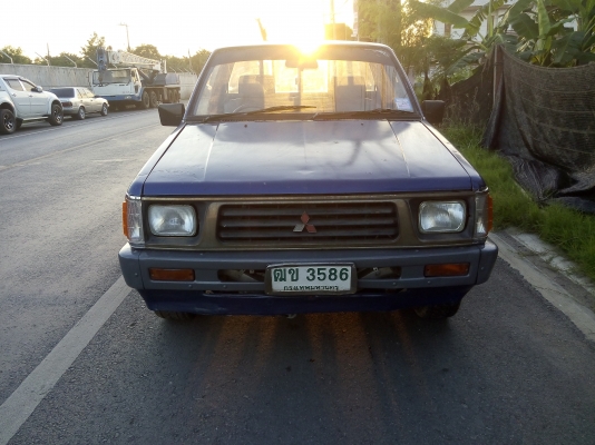 Mitsubishi. L200. แอร์เย็น พาวเวอร์ รถพร้อมใช้