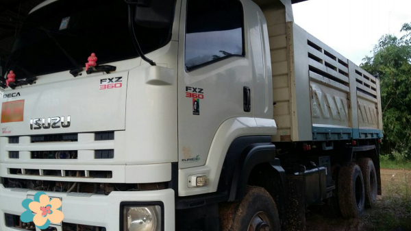 ขายรถบรรทุก 10 ล้อดัมพ์ ISUZU DECA 360 แรงม้าปี 2554 มีระบบลากพ่วง ไมล์ 190000 กม.ราคา 2200000