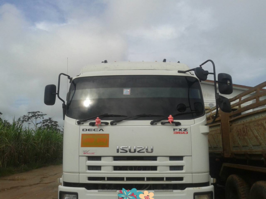 ขายรถบรรทุก 10 ล้อดัมพ์ ISUZU DECA 360 แรงม้าปี 2554 มีระบบลากพ่วง ไมล์ 190000 กม.ราคา 2200000