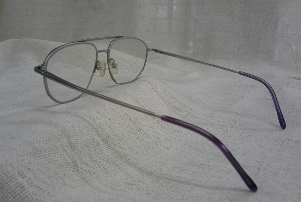 แว่นสายตายาวไททาเนียม VENCOVENI made in Italy