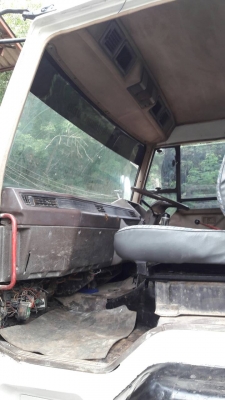 ขาย MISUBISHI FUSO FN 527, 195 แรงม้า เจ้าของขายเอง