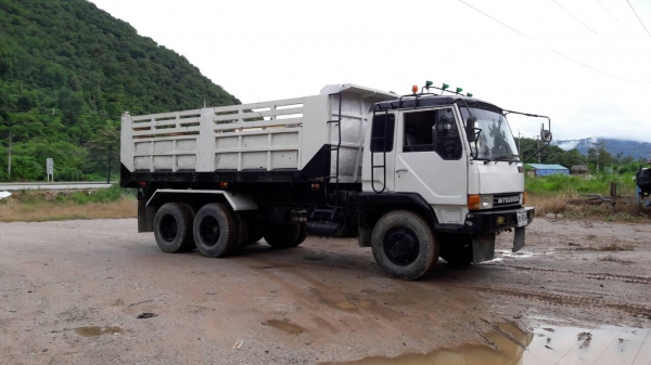 ขาย MISUBISHI FUSO FN 527, 195 แรงม้า เจ้าของขายเอง