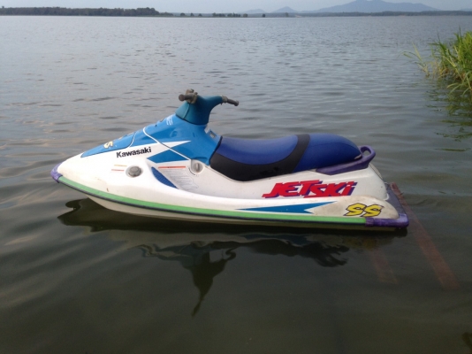 ขายเจ็ทสกี Kawasaki พร้อมเทลเลอร์ 38000 บาท ขายเจ็ทสกี Kawasaki พร้อมเทลเลอร์ 38000 บาท