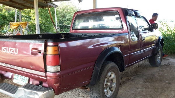 ISUZU TFR จดทะเบียนปี39 ขับเคลื่อน4ล้อ โฟร์วิลใช้ได้ ทะเบียนไม่ขาด สภาพพร้อมใช้งาน