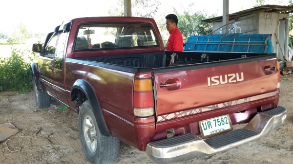 ISUZU TFR จดทะเบียนปี39 ขับเคลื่อน4ล้อ โฟร์วิลใช้ได้ ทะเบียนไม่ขาด สภาพพร้อมใช้งาน