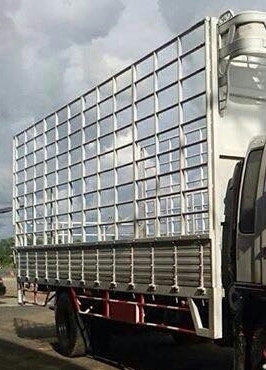 ขายๆ (กะบะยาว7.20ม+เหล็กแผงข้าง) ยกลงจาก ฮีโน่ FF3H สภาพดีพร้อมใช้ ราคา65,000บ ได้ทั้งชุดเหล็กแผงข้างพร้อม