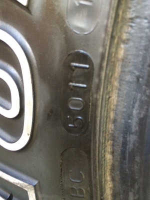 ยาง mud maxxis 33 ปี 11 สวยๆครับ ยาง mud maxxis 33 ปี 11 สวยๆครับ