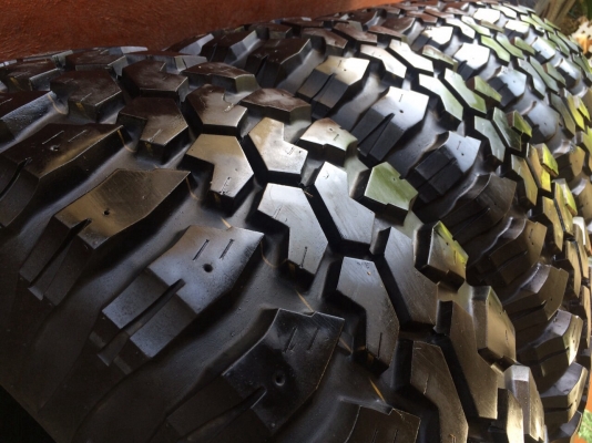 ยาง mud maxxis 33 ปี 11 สวยๆครับ ยาง mud maxxis 33 ปี 11 สวยๆครับ