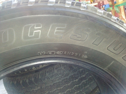 ยางรถกระบะ BRIDGESTONE 255 65R17 ปี12