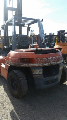 รถยกนำเข้าจากญี่ปุ่นแท้ ขนาด 5.0 ตัน เสายกสูง 7.0 เมตร รถยกนำเข้าจากญี่ปุ่นแท้ ขนาด 5.0 ตัน เสายกสูง 7.0 เมตร