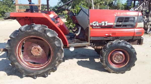 ขอบคุณเสี่ยจาก จ.กำแพงเพชรครับ ขายรถไถนั่งขับคูโบต้า GL-23 เดิมๆสวย พร้อมใช้งาน ขอบคุณเสี่ยจาก จ.กำแพงเพชรครับ ขายรถไถนั่งขับคูโบต้า GL-23 เดิมๆสวย พร้อมใช้งาน