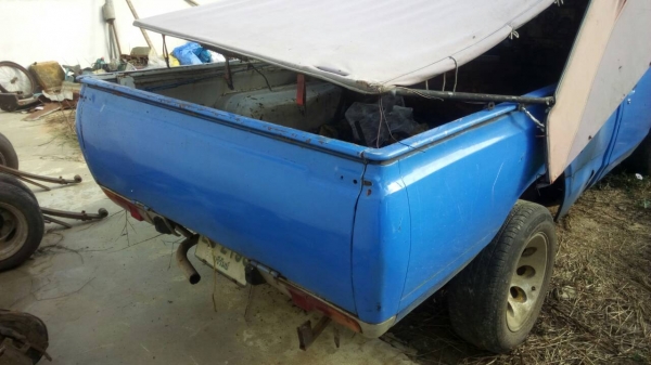 ขายรถ DATSUN SD23 เครื่องดีเซล มีเล่มทะเบียนพร้อมโอน ราคา 50000 ต่อรอง