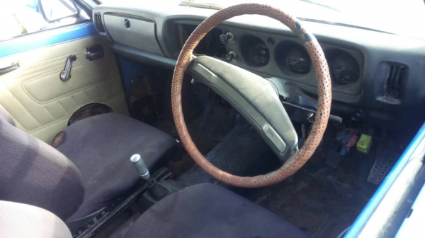 ขายรถ DATSUN SD23 เครื่องดีเซล มีเล่มทะเบียนพร้อมโอน ราคา 50000 ต่อรอง