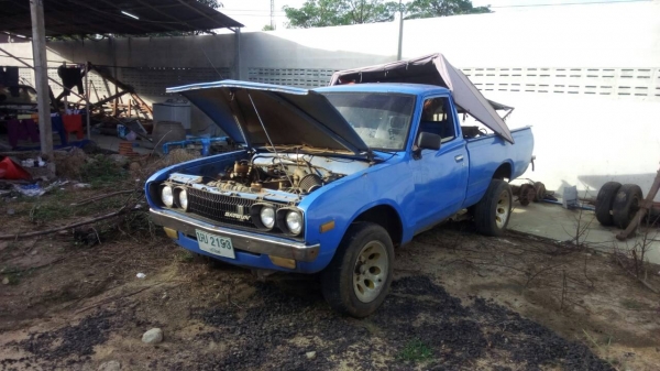 ขายรถ DATSUN SD23 เครื่องดีเซล มีเล่มทะเบียนพร้อมโอน ราคา 50000 ต่อรอง