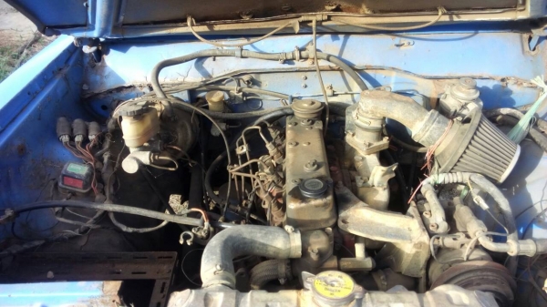 ขายรถ DATSUN SD23 เครื่องดีเซล มีเล่มทะเบียนพร้อมโอน ราคา 50000 ต่อรอง