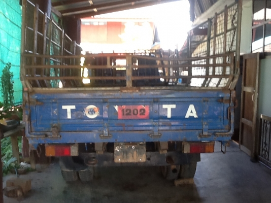 ToYoTA DYNA300    115แรง