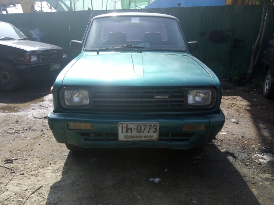 Mazda. Familia. 1400cc 5เกียร์