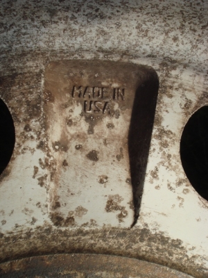 ขายยาง bf all 265 75 16 พร้อมล้อหยดน้ำ usa ดอกเหลือเยอะสวยครับ