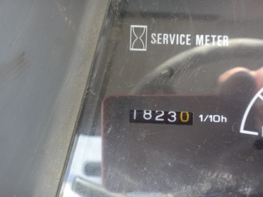 (คันที่2) KOMATSU WA 100-3 มีให้เลือก 3คัน นำเข้าจากญี่ปุ่น 090-986-2521 อ๊อบ