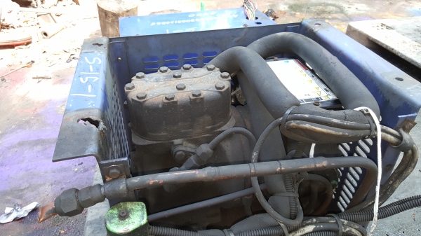 คอมทำความเย็นในรถห้องเย็นพร้อมหม้อแปลงไฟ รหัส S-15-1