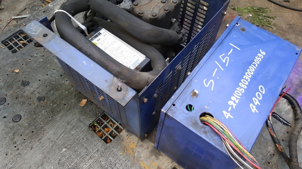 คอมทำความเย็นในรถห้องเย็นพร้อมหม้อแปลงไฟ รหัส S-15-1 คอมทำความเย็นในรถห้องเย็นพร้อมหม้อแปลงไฟ รหัส S-15-1