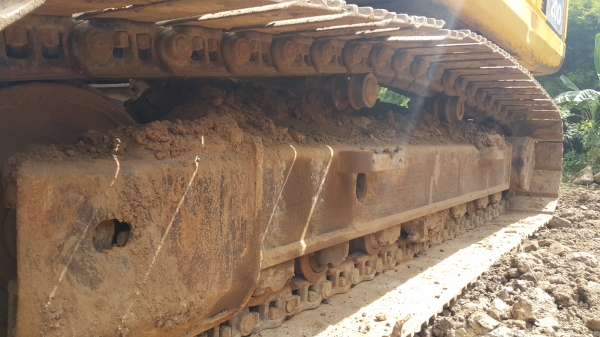 ขายรถแบคโฮ โคมัทสึ PC-200-8 ปี.52 ปรายปี ช่วงล้างเต็ม ไฟครบ เล่มทะเบียน ราคา.1600000 ต่อรอง