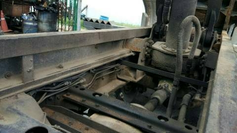 หกล้อ ฮีโน่ FF17-168แรง บรรทุกถังน้ำ 7,000ลิต อุปกรณ์ปั้มครบ สภาพดีสวยพร้อมใช้ เล่มภาษีปี59 ทะเบียนพร้อมโอน