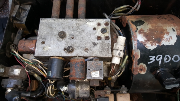 ปั้มไฮดรอลิค ออก 4 สาย ไฟ 24 v รหัส S-14