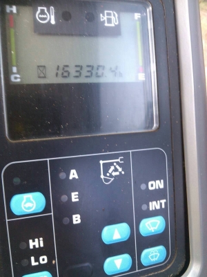 ขายรถแบคโฮ KOMATSU PC200-7 เอกสารเล่มทะเบียน 16330 ชม.ราคา 1550000