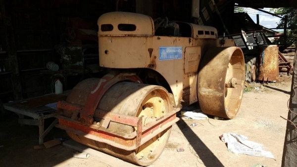 ขายรถบด 3 ล้อเหล็ก WATANABE สภาพใช้งานได้ เอกสารใบซื้อขาย ราคาคุยได้ครับ ขายรถบด 3 ล้อเหล็ก WATANABE สภาพใช้งานได้ เอกสารใบซื้อขาย ราคาคุยได้ครับ