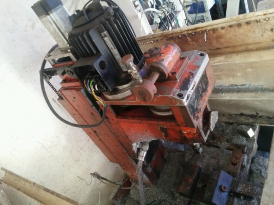 ขาย CNC ตั้งโต๊ะ Dynamite DM 2800 ขาย CNC ตั้งโต๊ะ Dynamite DM 2800