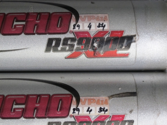 Rancho RS9000XL คู่หน้า Rancho RS9000XL คู่หน้า