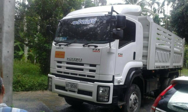 ขายรถบรรทุก 22 ล้อ พ่วงแม่-ลูกดั๊มพ์ ยี่ห้อ ISUZU DEGA FXZ 360 แรงม้า ปี 2556  ( การันตีรถสวยจริงๆ  เจ้าของขายเอง )