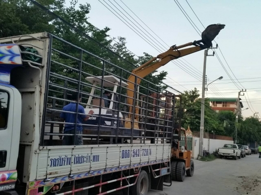 รถขุด PC 40 KOMATSU จัดส่ง บุรีรัมย์ แล้วนะครับ รอรับได้เลยครับ ขอบคุณครับ รถขุด PC 40 KOMATSU จัดส่ง บุรีรัมย์ แล้วนะครับ รอรับได้เลยครับ ขอบคุณครับ