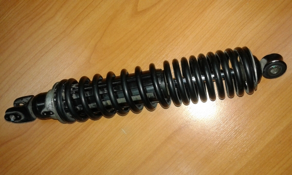 โช๊คหลัง Yamaha TTX แท้ โช๊คหลัง Yamaha TTX แท้