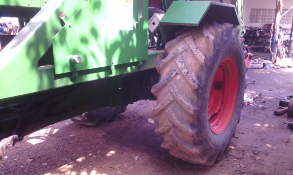 ขาย รถคีบอ้อย คีบหลัง สามารถเกษตรยนต์ มีเอกสาร