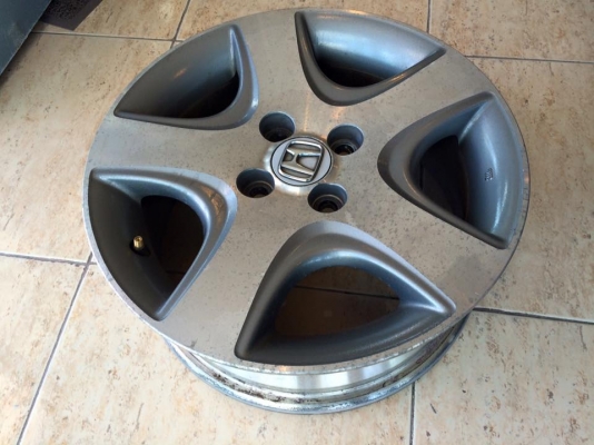 ล้อแม็กhonda ขอบ15"ใส่4รู100 ยกชุด 2,500 ฿
