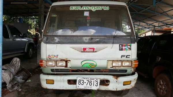 ขายตามสภาพ 6 ล้อดั้ม HINO FC 120 แรงม้า เครื่องสตาร์ทไม่ติด คัสซีมีปะมีดาม ทะเบียนชุดโอนครบ ราคาต่อรองได้ ขายตามสภาพ 6 ล้อดั้ม HINO FC 120 แรงม้า เครื่องสตาร์ทไม่ติด คัสซีมีปะมีดาม ทะเบียนชุดโอนครบ ราคาต่อรองได้