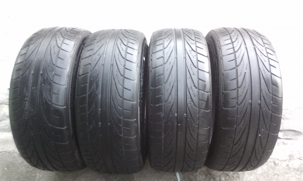 ยาง Dunlop 195/50/15 ปี 13