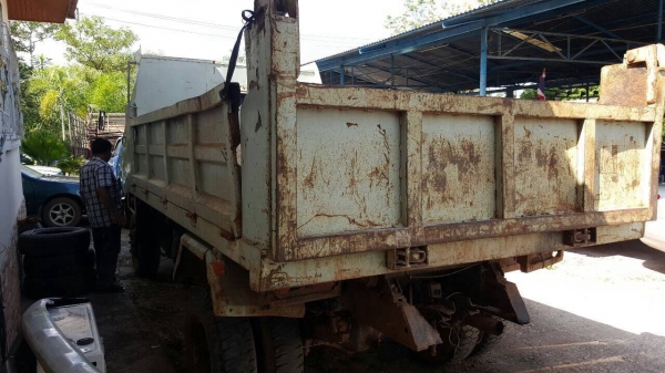 ขาย 6 ล้อดั้ม HINO FC เครื่อง WO4D 120 แรงม้า เกียร์เดิม คัสซีสวยตลอดเส้น ทะเบียนพร้อมโอนครับ ราคาคุยกันได้