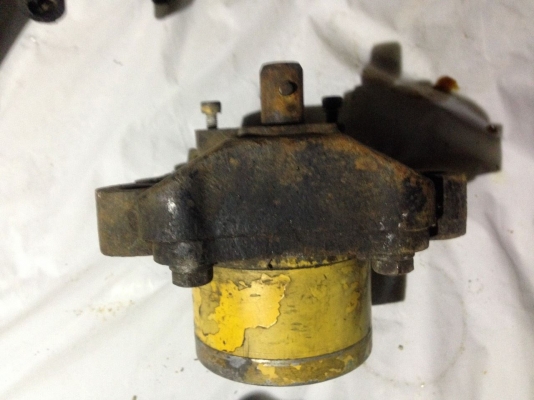 คอนโทรลมือ ตัวเดิน มอเตอร์คันเร่ง Komatsu 200-5