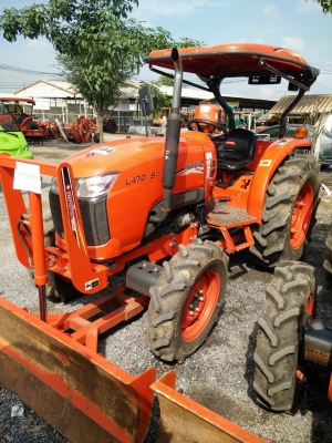 ขายรถแทรกเตอร์ L4708 SP MAX + ใบมีดดันดิน รถสภาพเดิมๆ ชั่วโมงการทำงานแค่ 347 ชั่วโมง รถปรับสภาพให้พร้อมใช้งาน