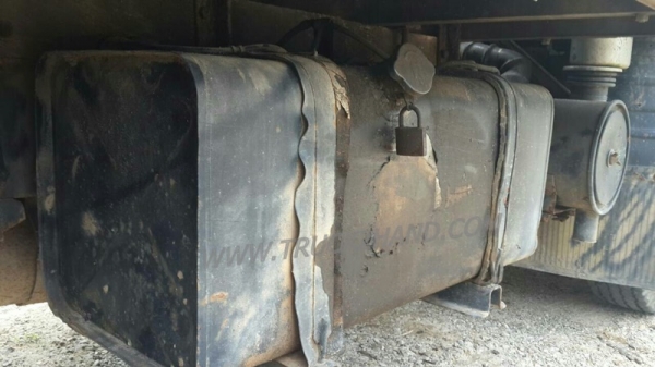 รถบรรทุก ISUZU 6 ล้อ รุ่น NKR55EU5 88 แรงม้า ปีจดทะเบียน 2533 รถบรรทุก ISUZU 6 ล้อ รุ่น NKR55EU5 88 แรงม้า ปีจดทะเบียน 2533