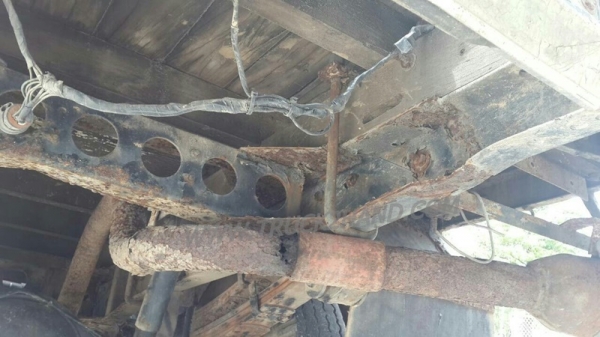 รถบรรทุก ISUZU 6 ล้อ รุ่น NKR55EU5 88 แรงม้า ปีจดทะเบียน 2533 รถบรรทุก ISUZU 6 ล้อ รุ่น NKR55EU5 88 แรงม้า ปีจดทะเบียน 2533